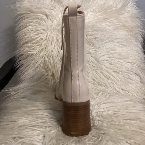 Shiny Ivory Sanna Granny Boots - Picture 8 of 9